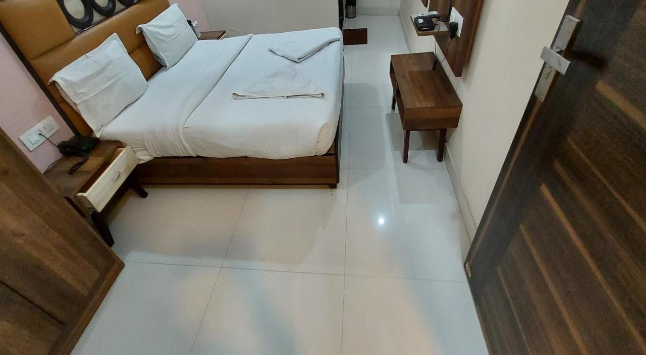 Hotel Reeve Inn Jaipur Dış mekan fotoğraf